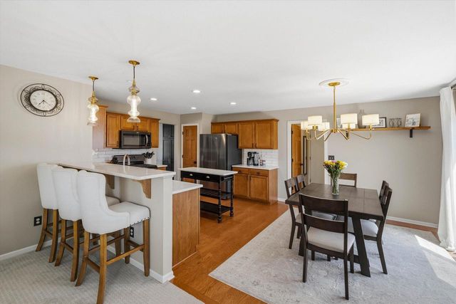 1192 Iris LANE, Grafton, WI 53024
