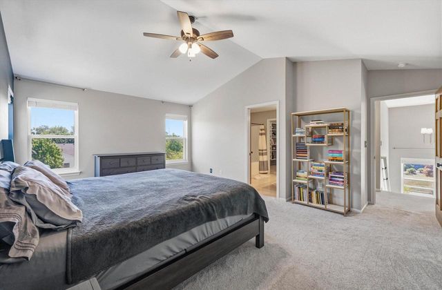 1192 Iris LANE, Grafton, WI 53024