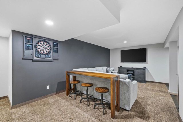 1192 Iris LANE, Grafton, WI 53024