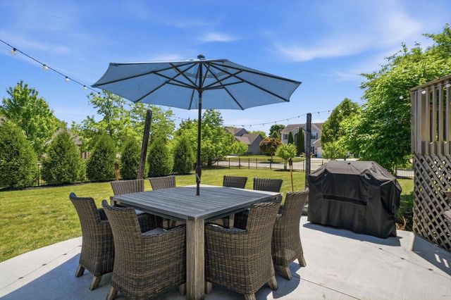 1192 Iris LANE, Grafton, WI 53024