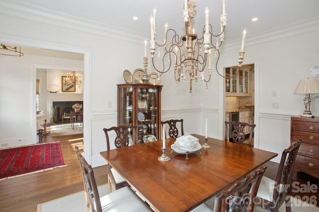 309 Hempstead Place, Charlotte, NC 28207