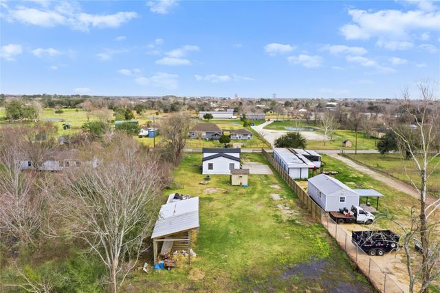 7720 Avenue E, Santa Fe, TX 77510