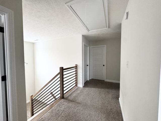 958 Alton Dr, Clarksville, TN 37043