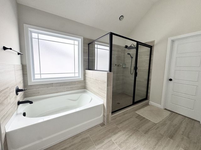 958 Alton Dr, Clarksville, TN 37043