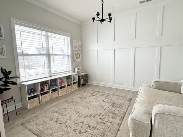 958 Alton Dr, Clarksville, TN 37043