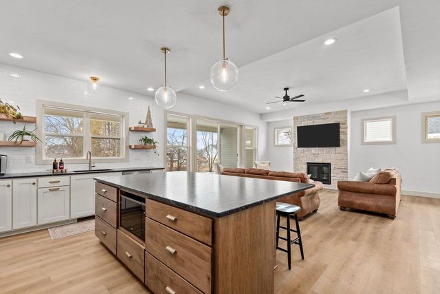 N9046 SOUTHTOWNE DRIVE, Menasha, WI 54952