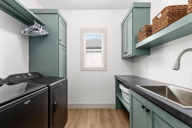 N9046 SOUTHTOWNE DRIVE, Menasha, WI 54952