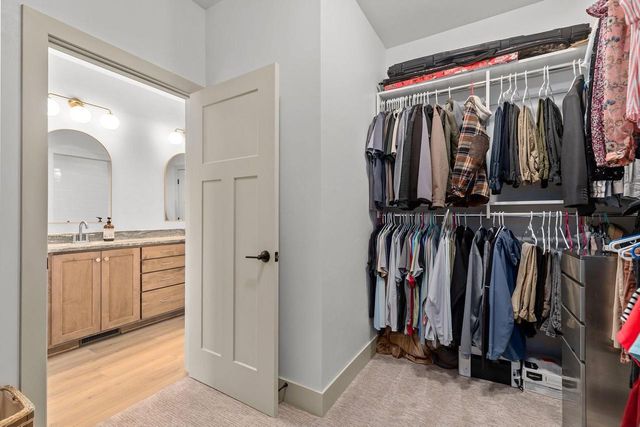 N9046 SOUTHTOWNE DRIVE, Menasha, WI 54952