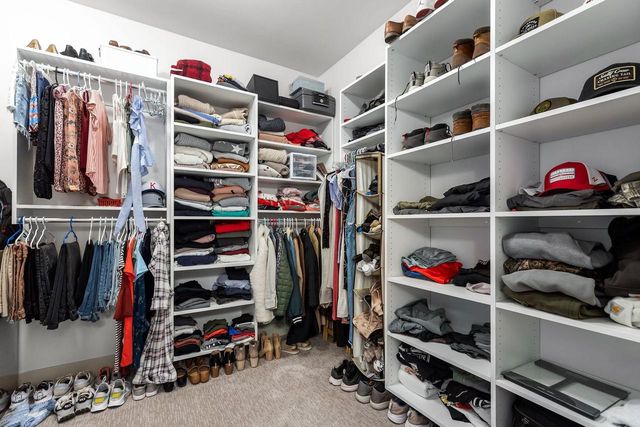 N9046 SOUTHTOWNE DRIVE, Menasha, WI 54952