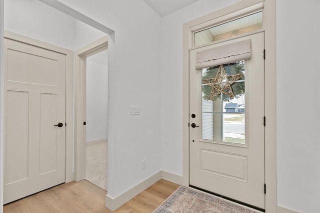 N9046 SOUTHTOWNE DRIVE, Menasha, WI 54952