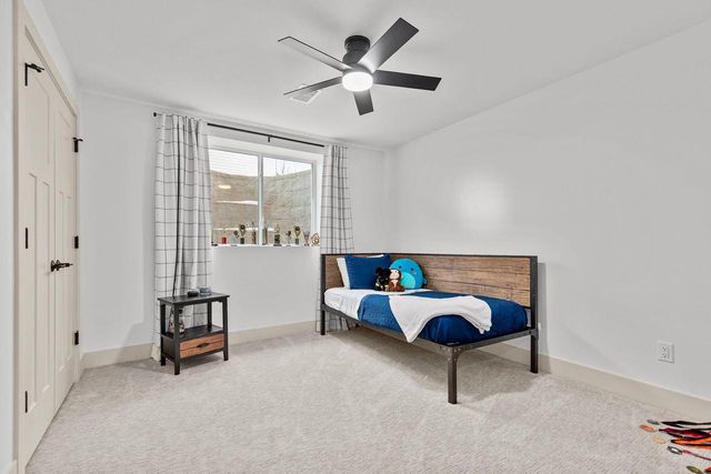 N9046 SOUTHTOWNE DRIVE, Menasha, WI 54952