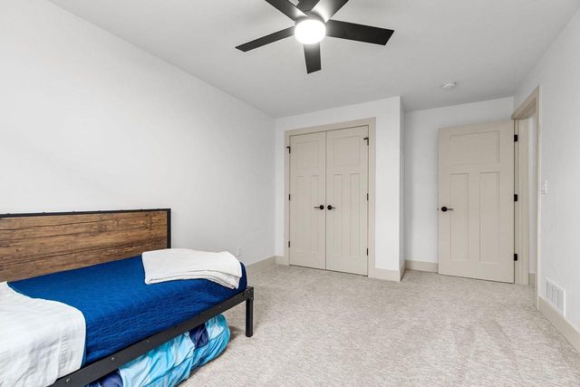 N9046 SOUTHTOWNE DRIVE, Menasha, WI 54952