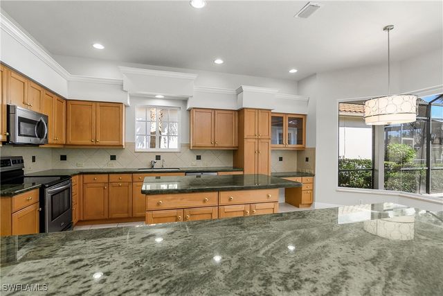 10160 Ginger Pointe CT, Estero, FL 34135