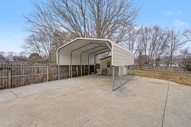 410 Ridgetop Dr, Smyrna, TN 37167