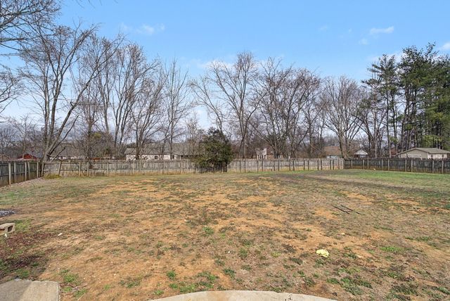 410 Ridgetop Dr, Smyrna, TN 37167