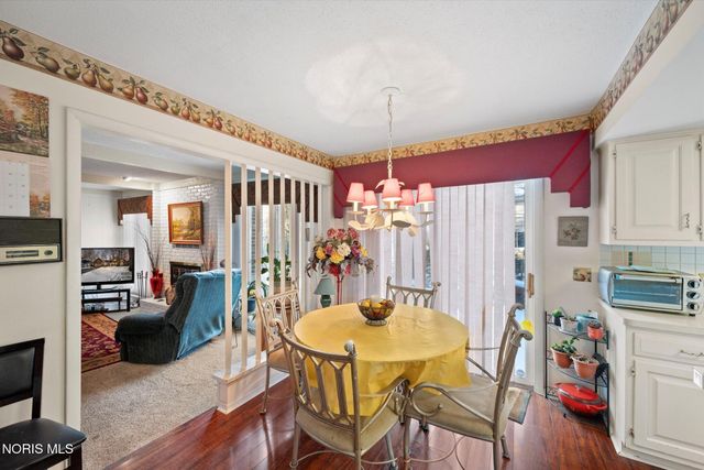 4456 Woodbriar Drive, Toledo, OH 43623