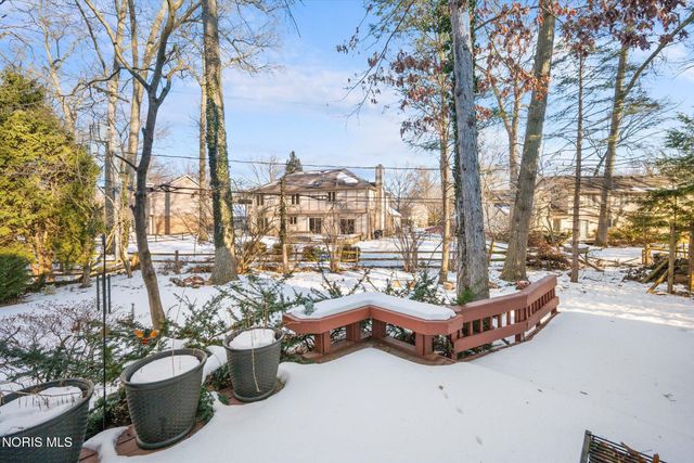 4456 Woodbriar Drive, Toledo, OH 43623