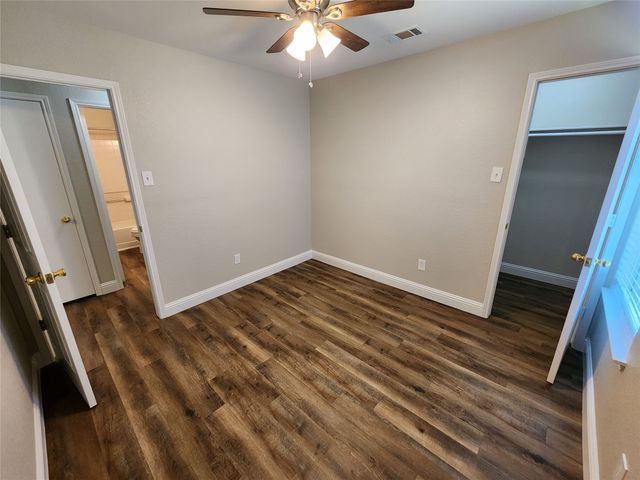 607 Hollyberry Drive, Mansfield, TX 76063