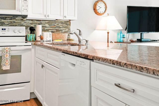 1601 Carolina Beach Avenue N B 5, Carolina Beach, NC 28428