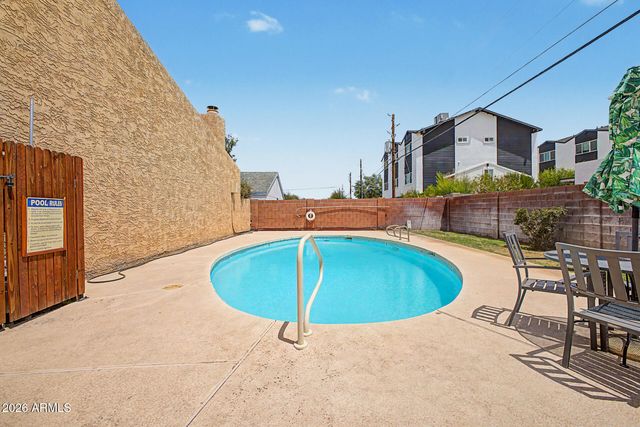 3033 N 37TH Street 6, Phoenix, AZ 85018