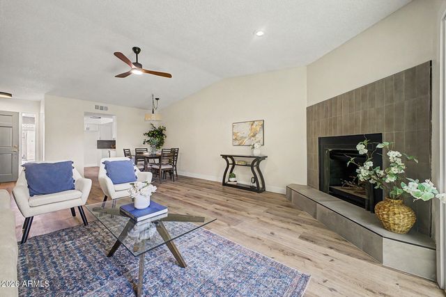 3033 N 37TH Street 6, Phoenix, AZ 85018