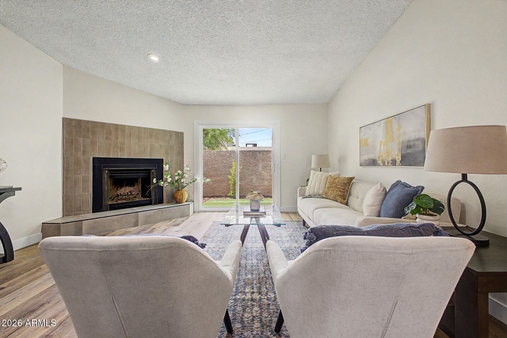 3033 N 37TH Street 6, Phoenix, AZ 85018 — photo 4