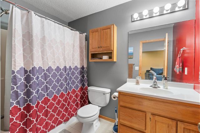 8337 Parkview Avenue NE, Otsego, MN 55330
