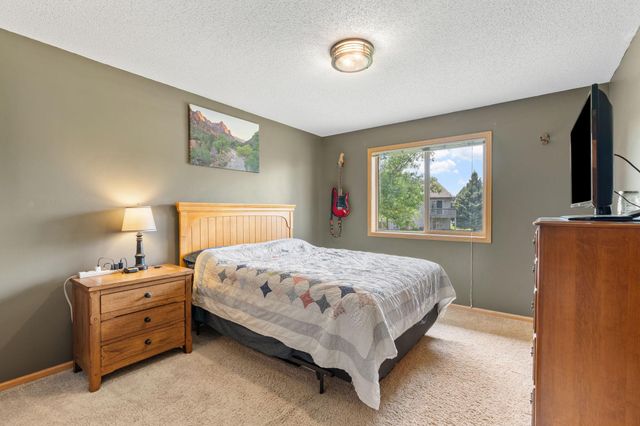 8337 Parkview Avenue NE, Otsego, MN 55330