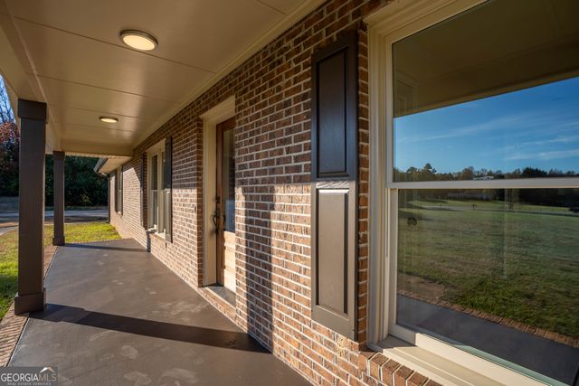 6421 Holly Springs Road, Clermont, GA 30527