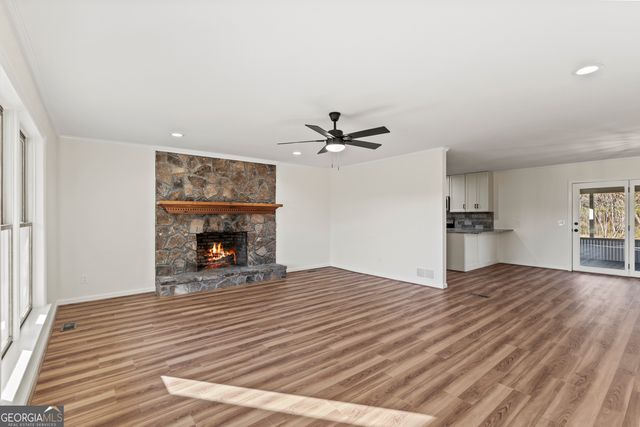 6421 Holly Springs Road, Clermont, GA 30527