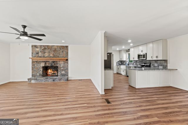 6421 Holly Springs Road, Clermont, GA 30527