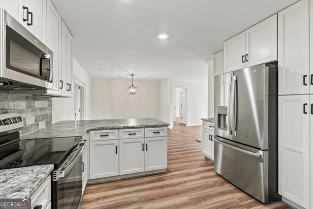 6421 Holly Springs Road, Clermont, GA 30527