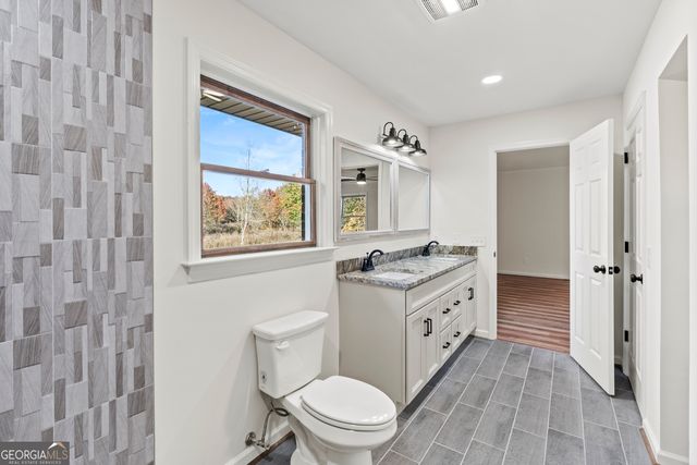 6421 Holly Springs Road, Clermont, GA 30527