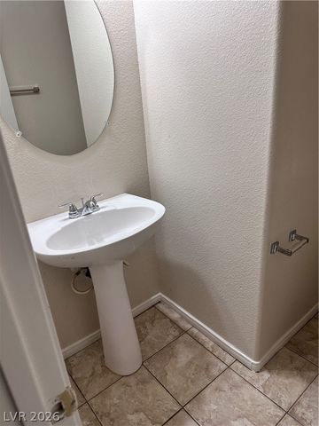 8183 Retriever Avenue, Las Vegas, NV 89147