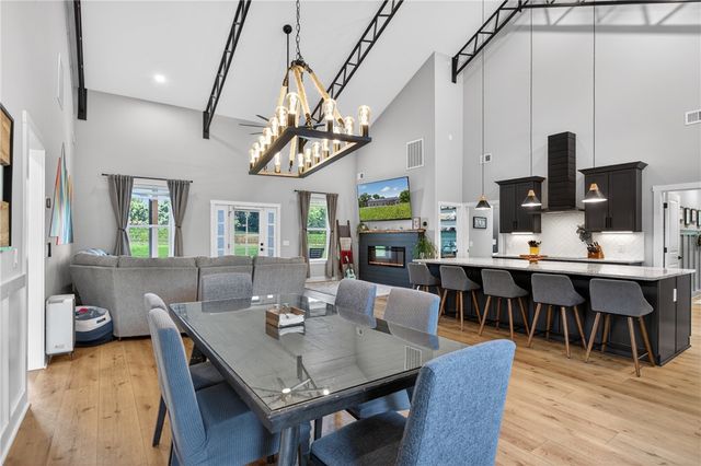 235 Dairy Farm Road, Westminster, SC 29693