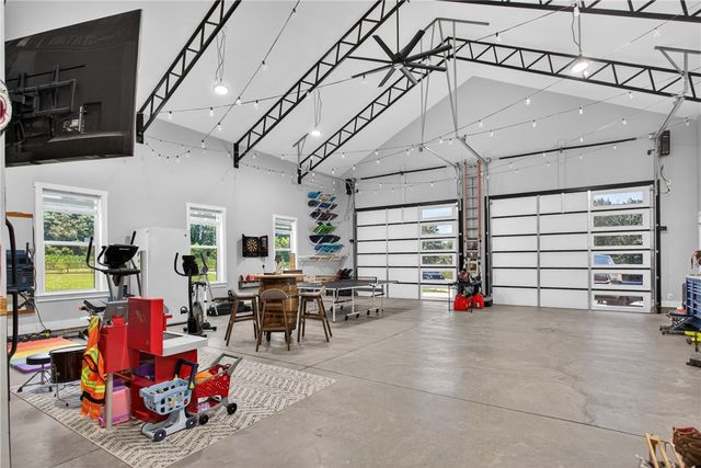 235 Dairy Farm Road, Westminster, SC 29693