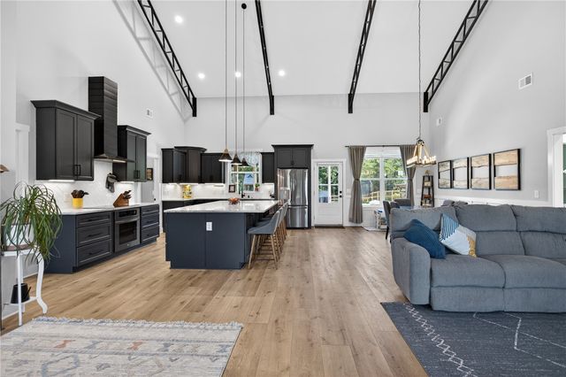 235 Dairy Farm Road, Westminster, SC 29693