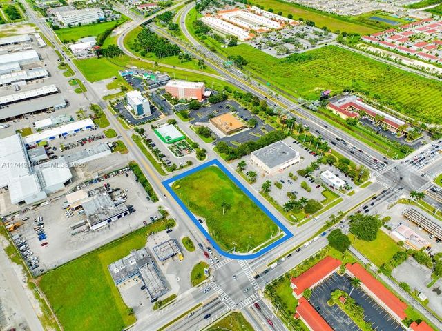 41 N Krome Avenue, Florida City, FL 33034