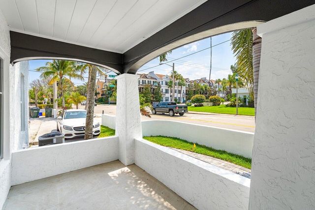 401 NE 2nd Avenue 2, Delray Beach, FL 33444