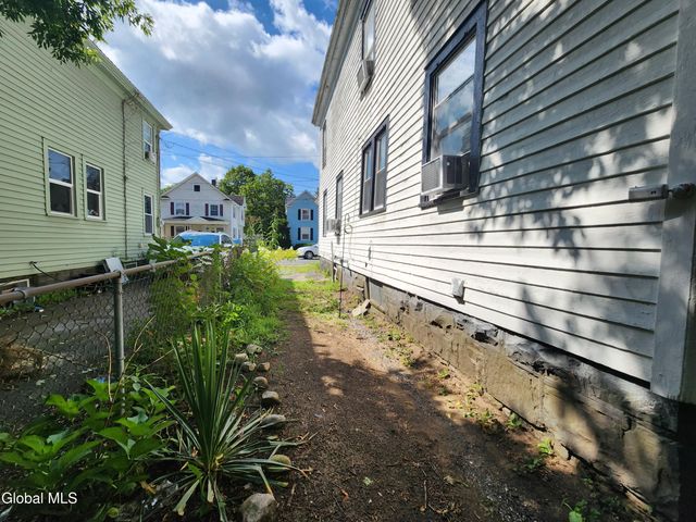 15 Beech Street, Hudson Falls, NY 12839