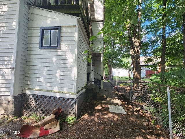 15 Beech Street, Hudson Falls, NY 12839