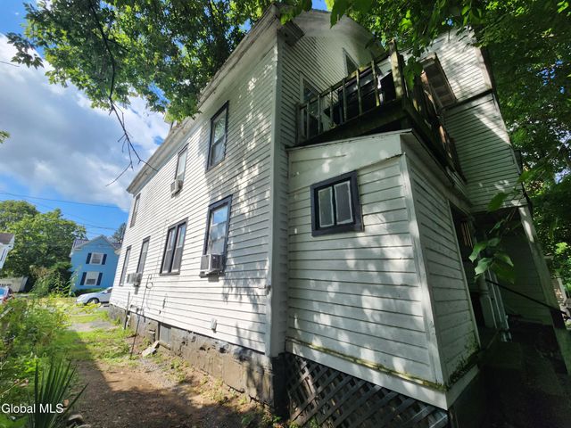 15 Beech Street, Hudson Falls, NY 12839