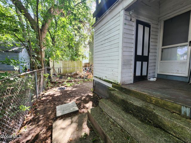 15 Beech Street, Hudson Falls, NY 12839