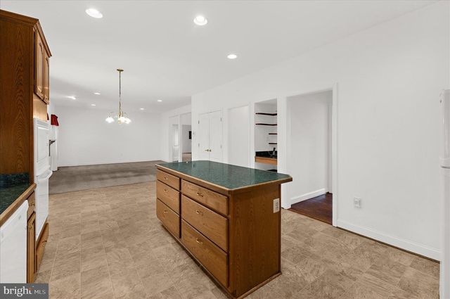 615 PATUXENT REACH DR, Prince Frederick, MD 20678