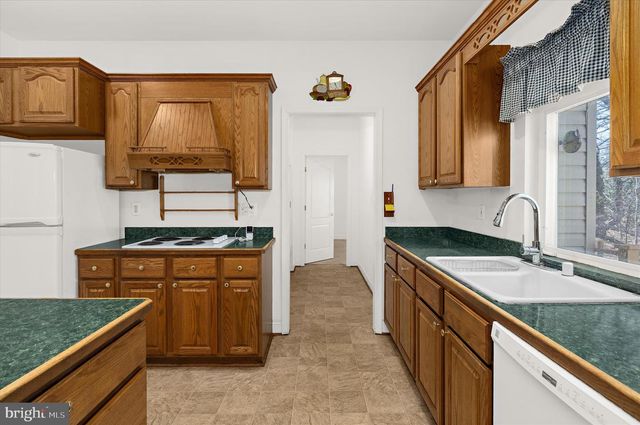 615 PATUXENT REACH DR, Prince Frederick, MD 20678