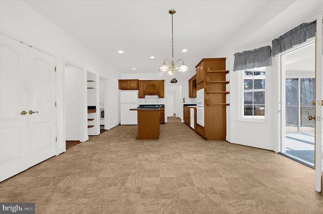 615 PATUXENT REACH DR, Prince Frederick, MD 20678