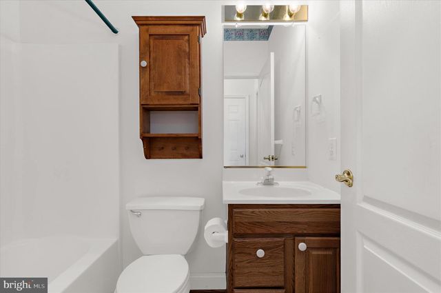 615 PATUXENT REACH DR, Prince Frederick, MD 20678