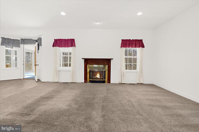 615 PATUXENT REACH DR, Prince Frederick, MD 20678