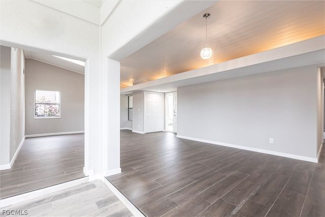 16737 Pheasant CT, Fort Myers, FL 33908