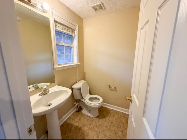 1232 Canyon Ridge Ct, Antioch, TN 37013